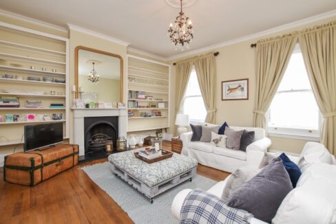 31a-Craven-Mews-SW11-reception-1.jpg
